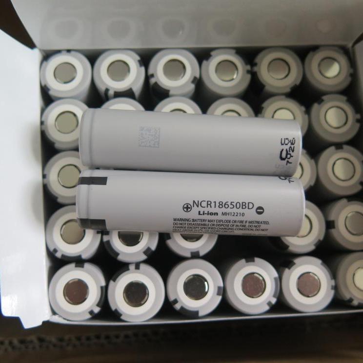 Combo 5 viên pin sạc 18650 Panasonic 3200mAh 15A