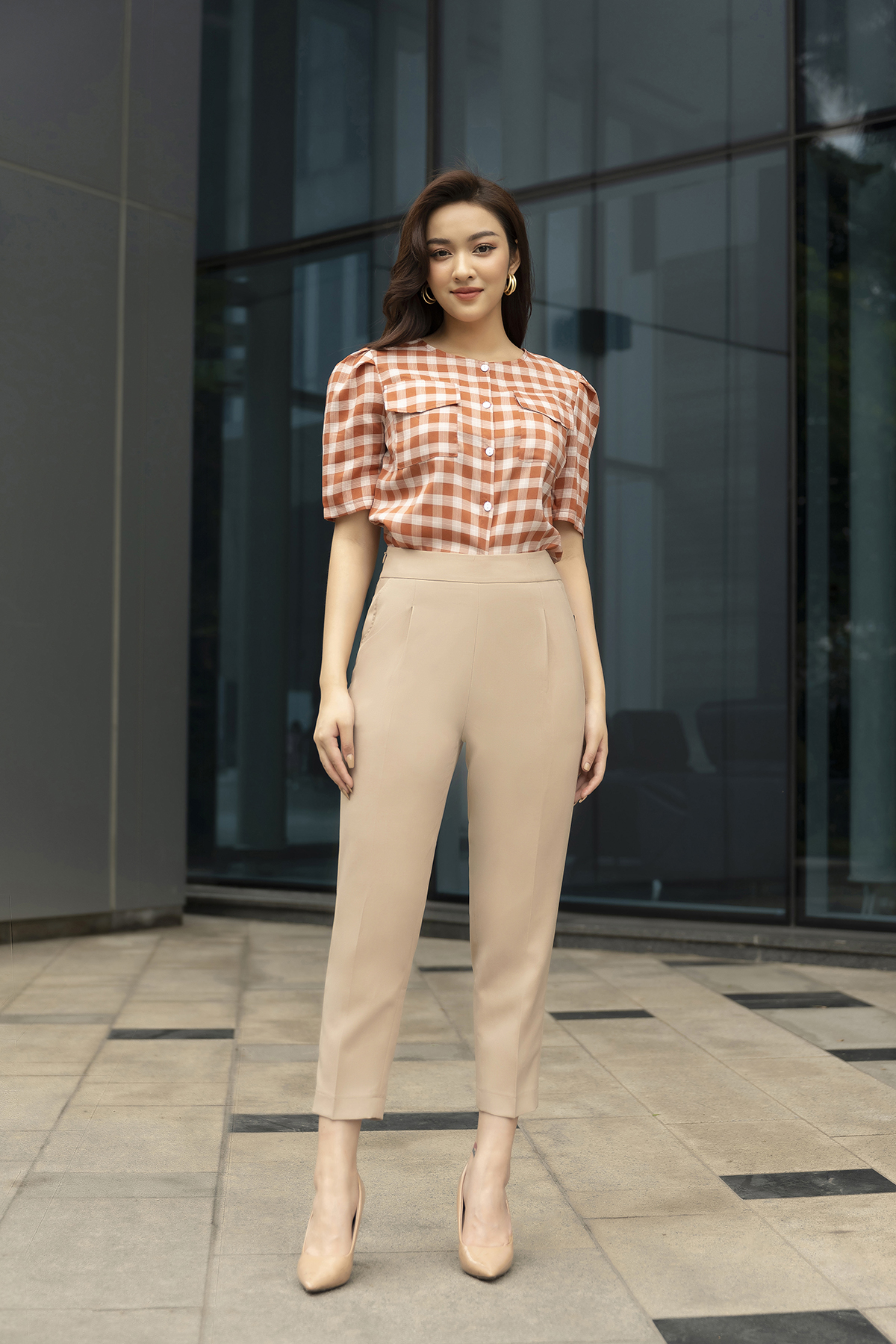 Áo sơ mi nữ tay ngắn Luperi LFSM1201 họa tiết kẻ caro đẹp kiểu nữ phong cách trẻ trung thanh lịch thời trang hiện đại