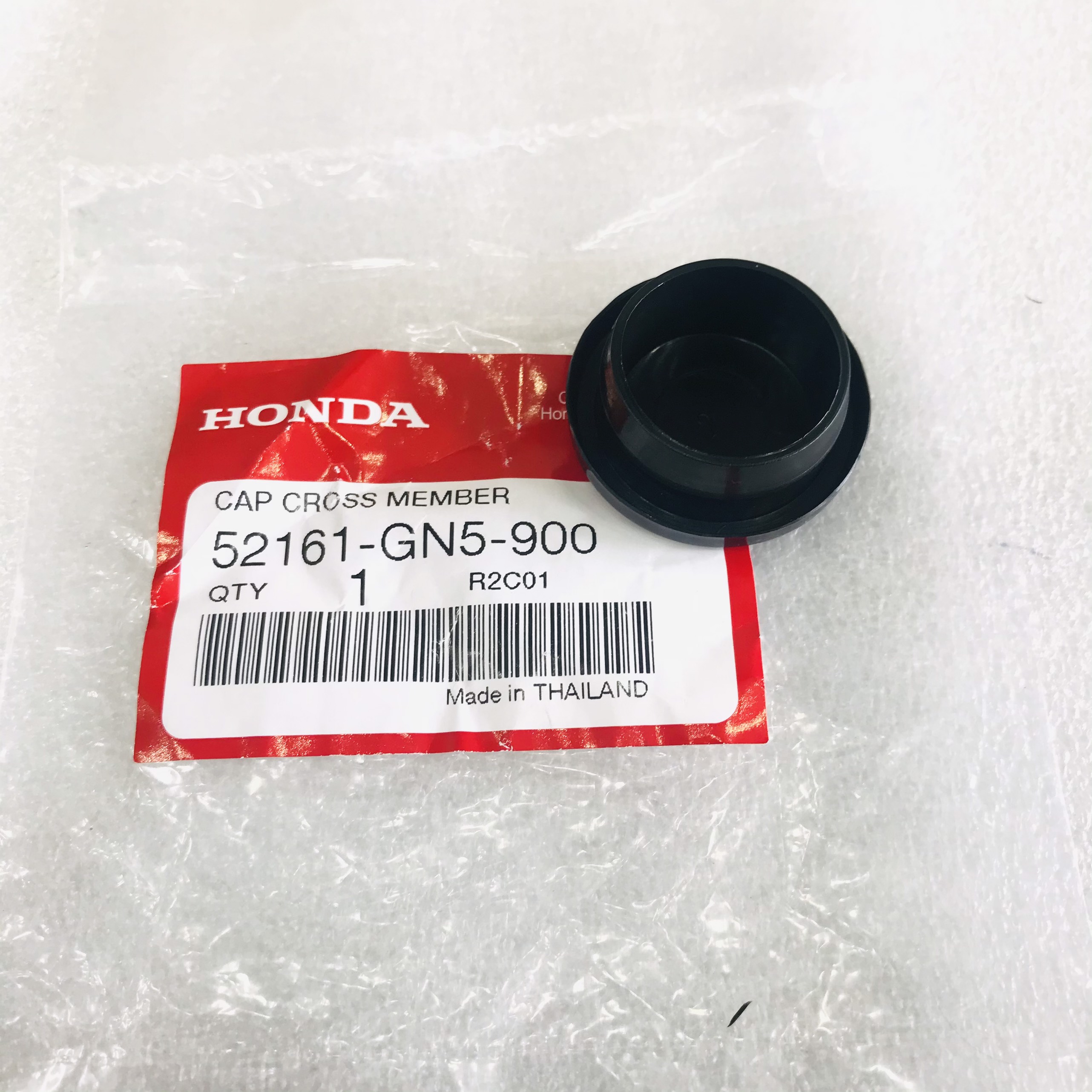 Nút - nắp nhựa đậy càng dream thái zin honda thái lan - 52161-gn5-900