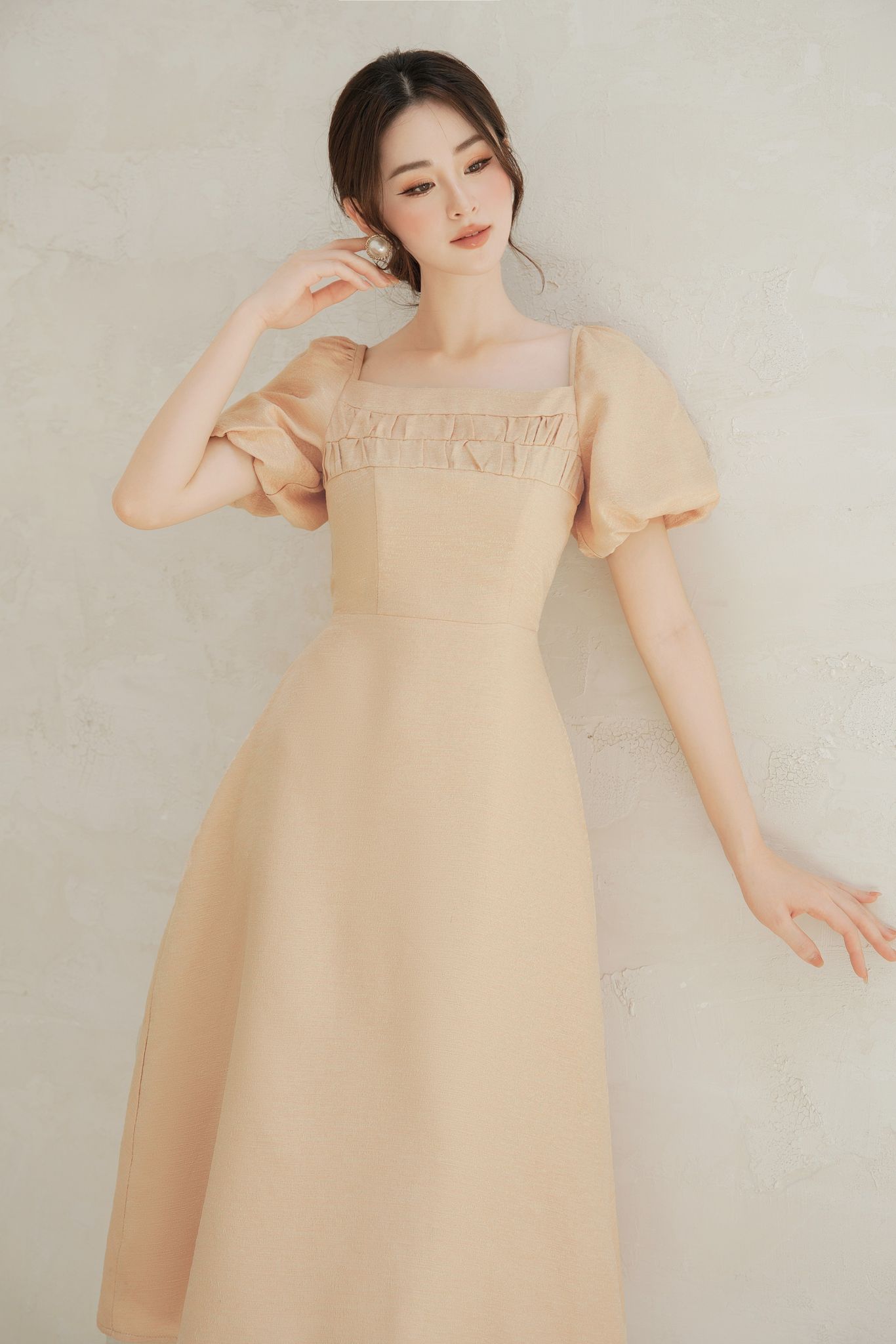 OLV - Đầm Creamy Ruffle Dress