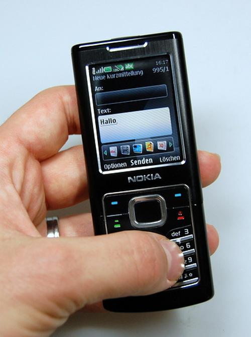 Điện thoại độc cổ nokia 6500 classic giá rẻ siêu mỏng nhỏ