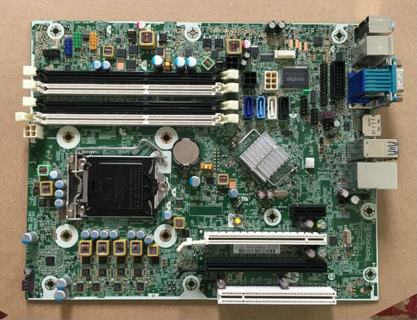 Mainboard HP Compaq 8300 8380 Elite SFF 1155 Q77 (657.094-001 656.933-001)