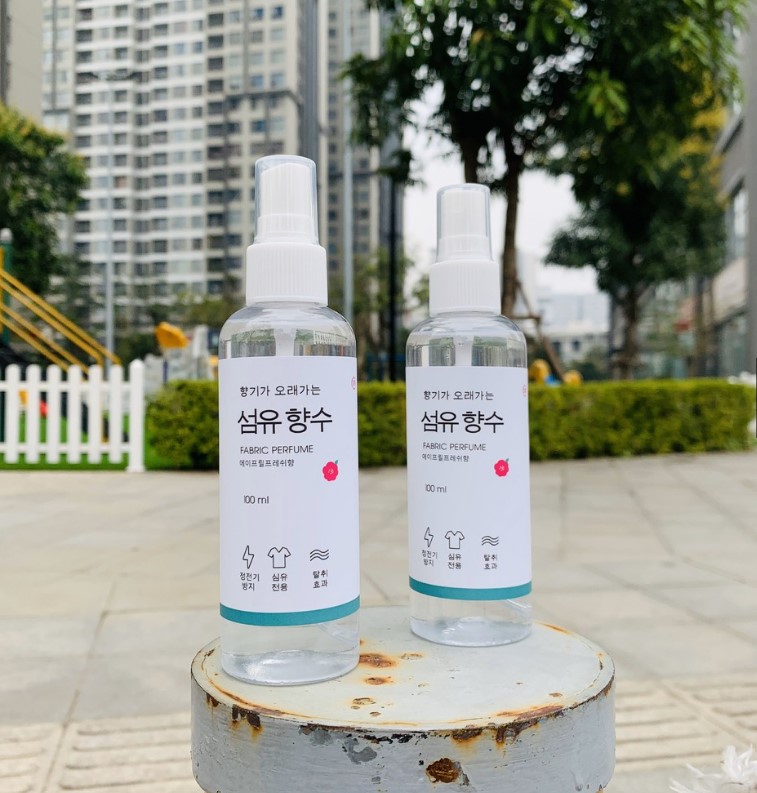 (Quà tặng không bán) Xịt Thơm Quần Áo 250ml