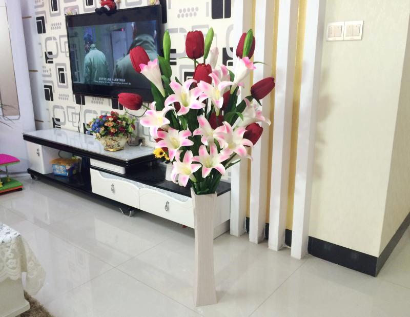 Lily Mô Phỏng Bó Hoa Phòng Khách Rơi Xuống Đất Hoa Trang Trí Hoa Giả Hoa Lụa PU Hoa Khô Hoa Lily Hoa Duy Nhất Hoa Tulip