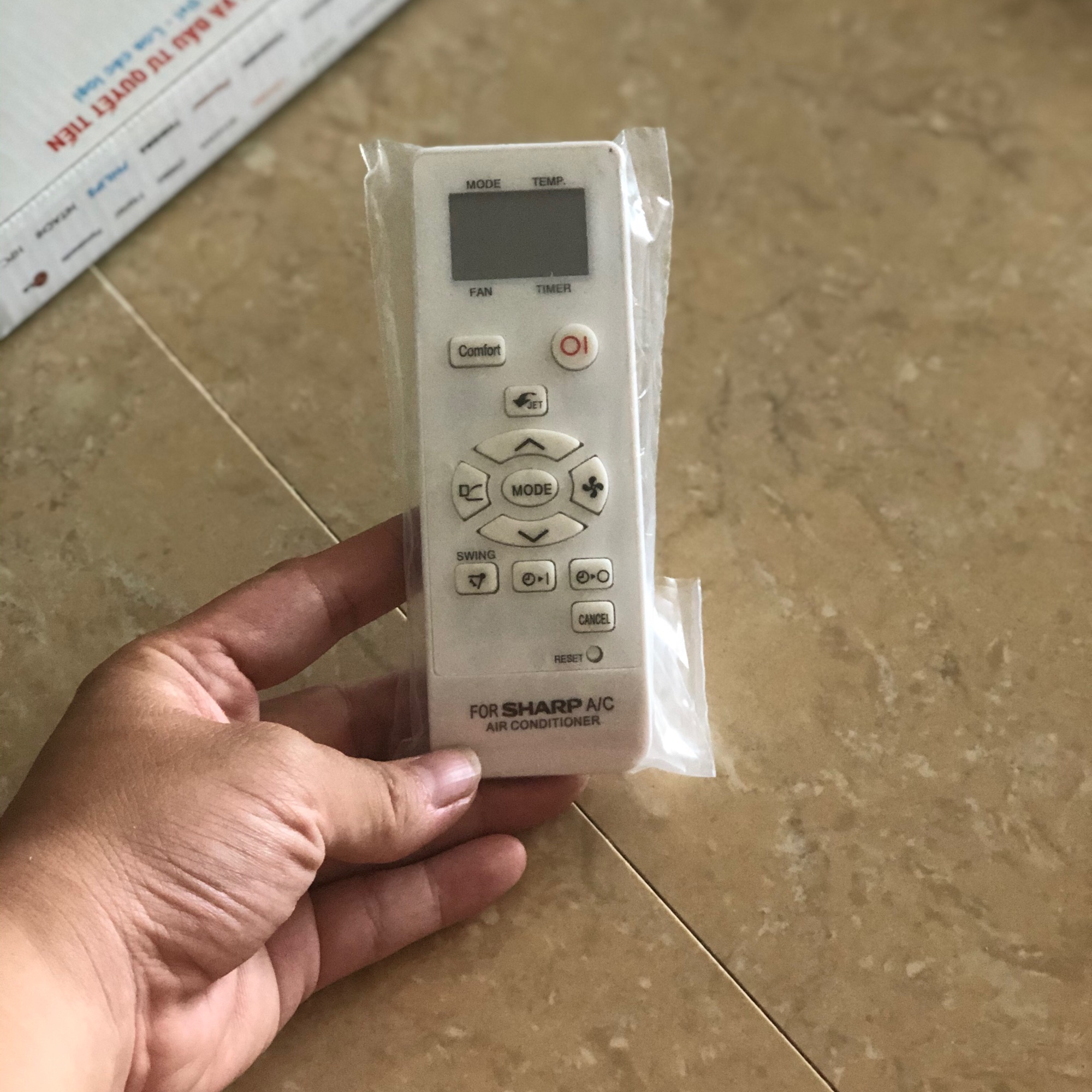 Điều khiển điều hoà Sharp