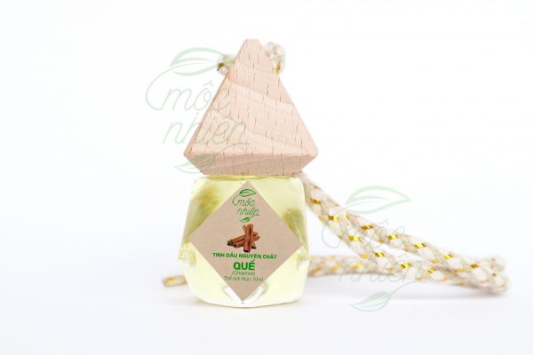 >> SO SÁNH GIÁ MÁY KHỬ MÙI XE OTO | Shopee Lazada Sendo Tiki 52 Tinh dầu Quế treo xe Mộc Nhiên nguyên chất giúp khử mùi xe oto, tủ quần áo, wc, nhà vệ sinh có tem chống hàng giả