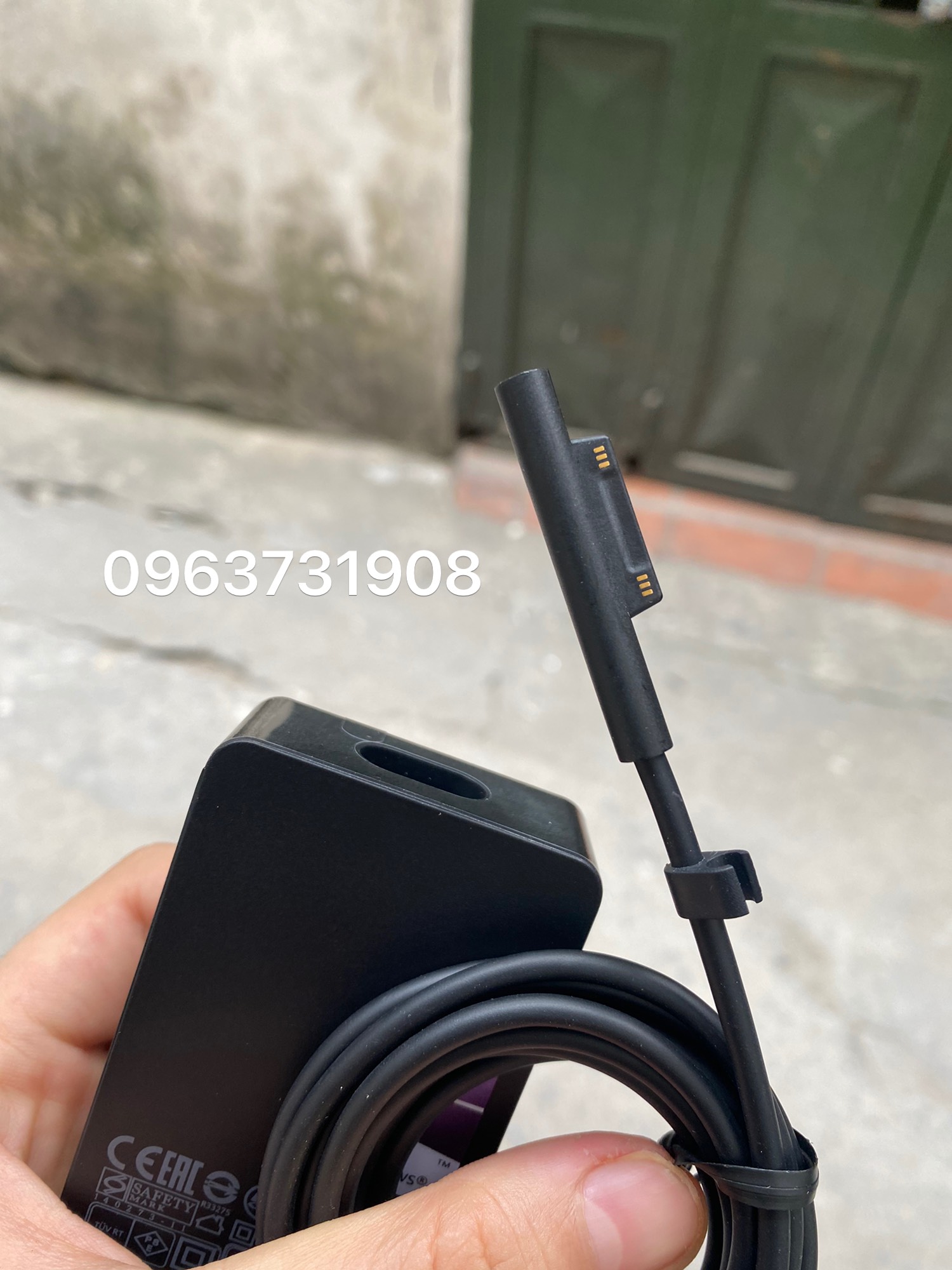 Bộ sạc Microsoft Surface Pro 3 bản gốc theo máy