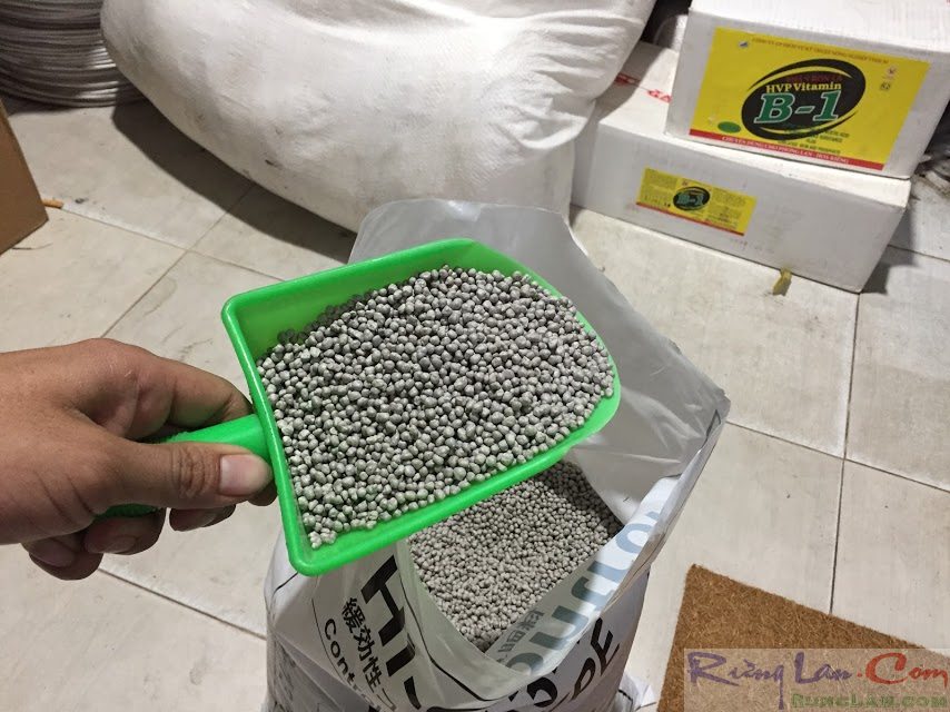 [HCM]Phân chì Hi-Control 14-13-13 nhật. (gói=1kg)