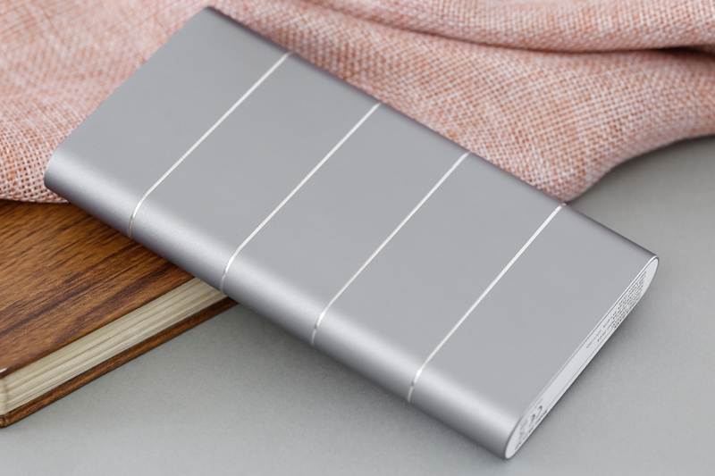 Pin sạc dự phòng Polymer 10.000 mAh Type C QC3.0 eVAiT M1
