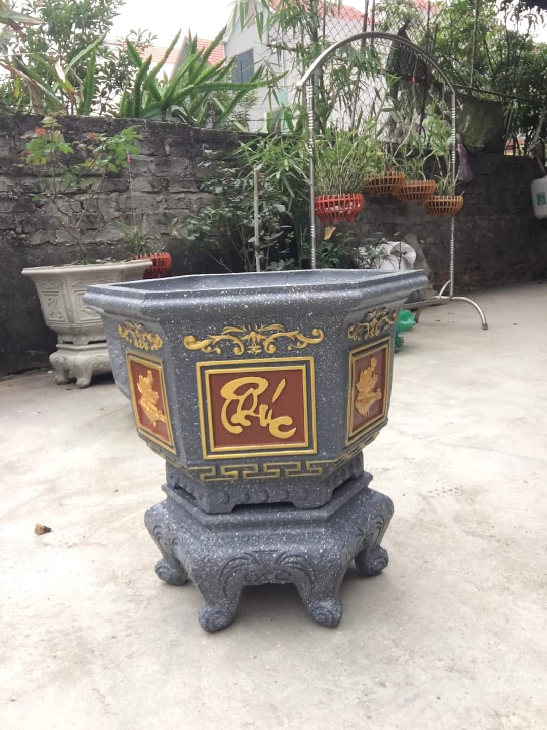 Khuôn chậu cảnh ABS lục giác 45 cm.