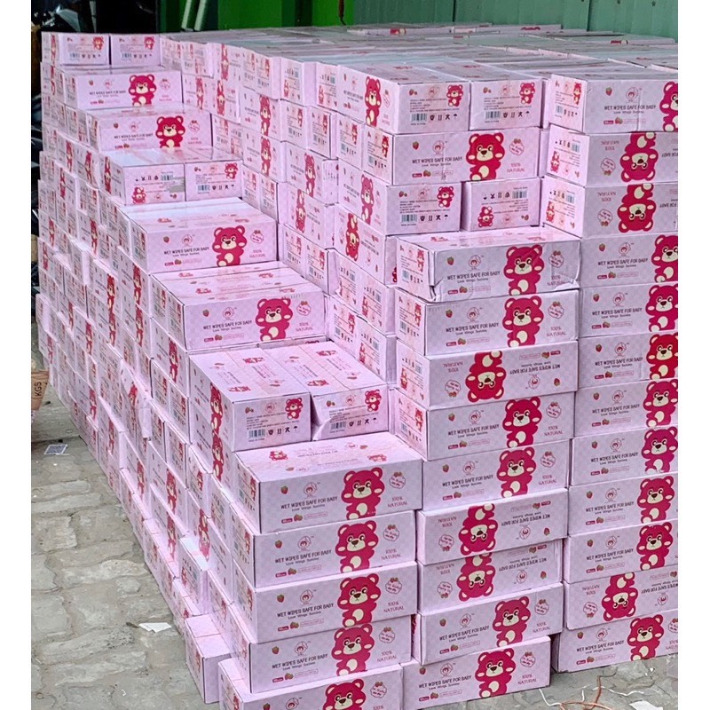khăn ướt gấu dâu mini hot 2023