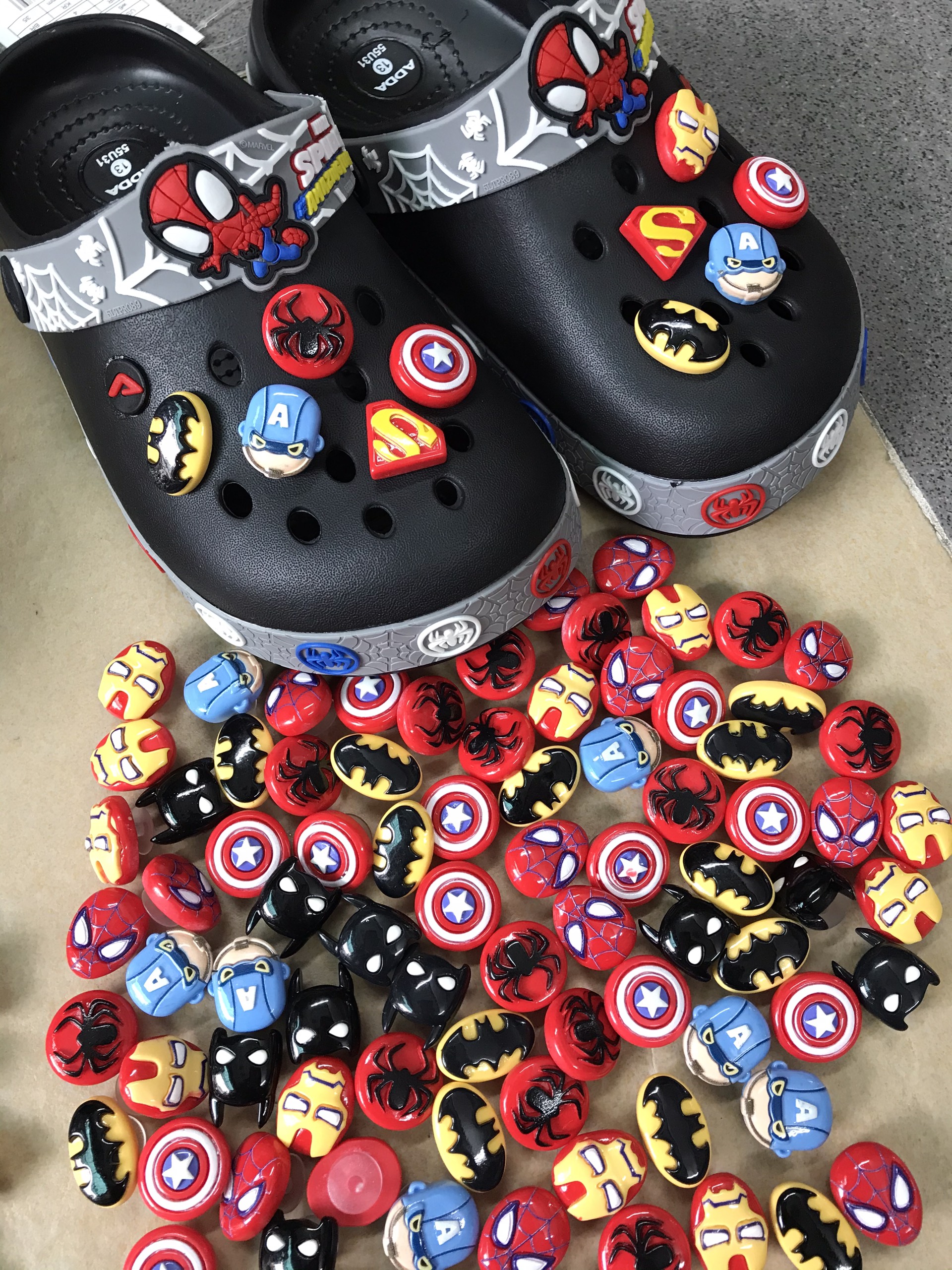 [HCM]Sticker 3D siêu dễ thương gắn vô dép sục (sticker ngẫu nhiên)
