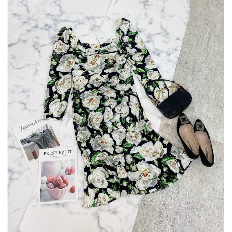Đầm Bershka