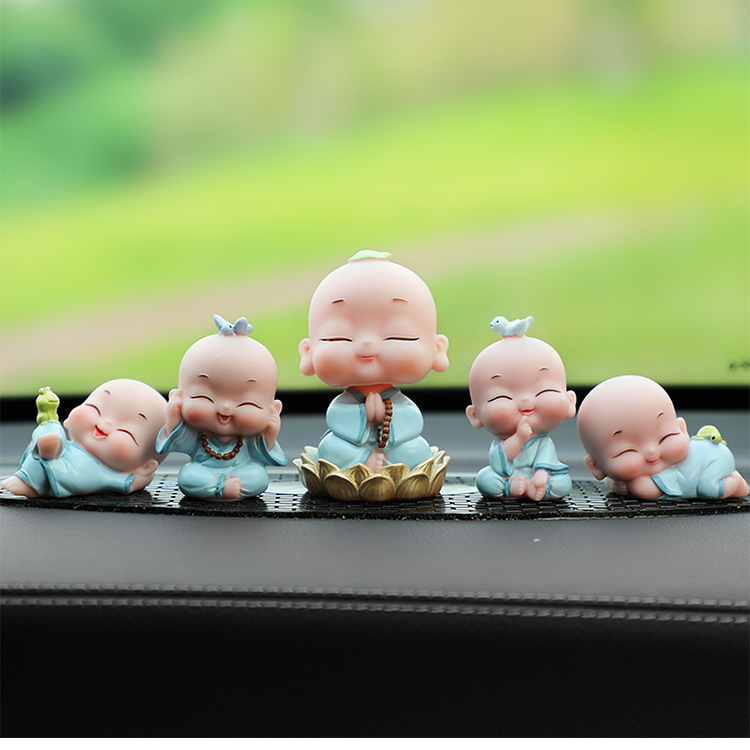 Bộ tượng tiểu vui vẻ bình an trang trí nhà cửa để xe ô tô