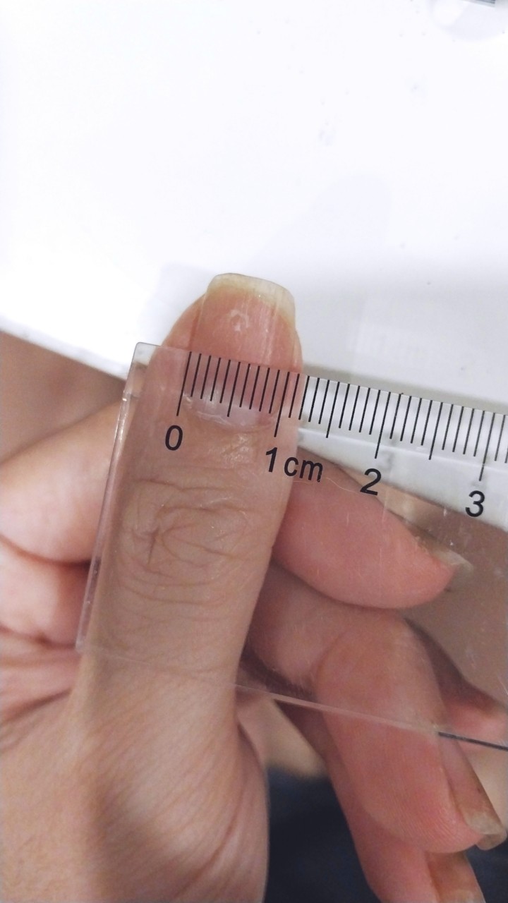 Nail box thiết kế phong cách Hàn Quốc bling bling