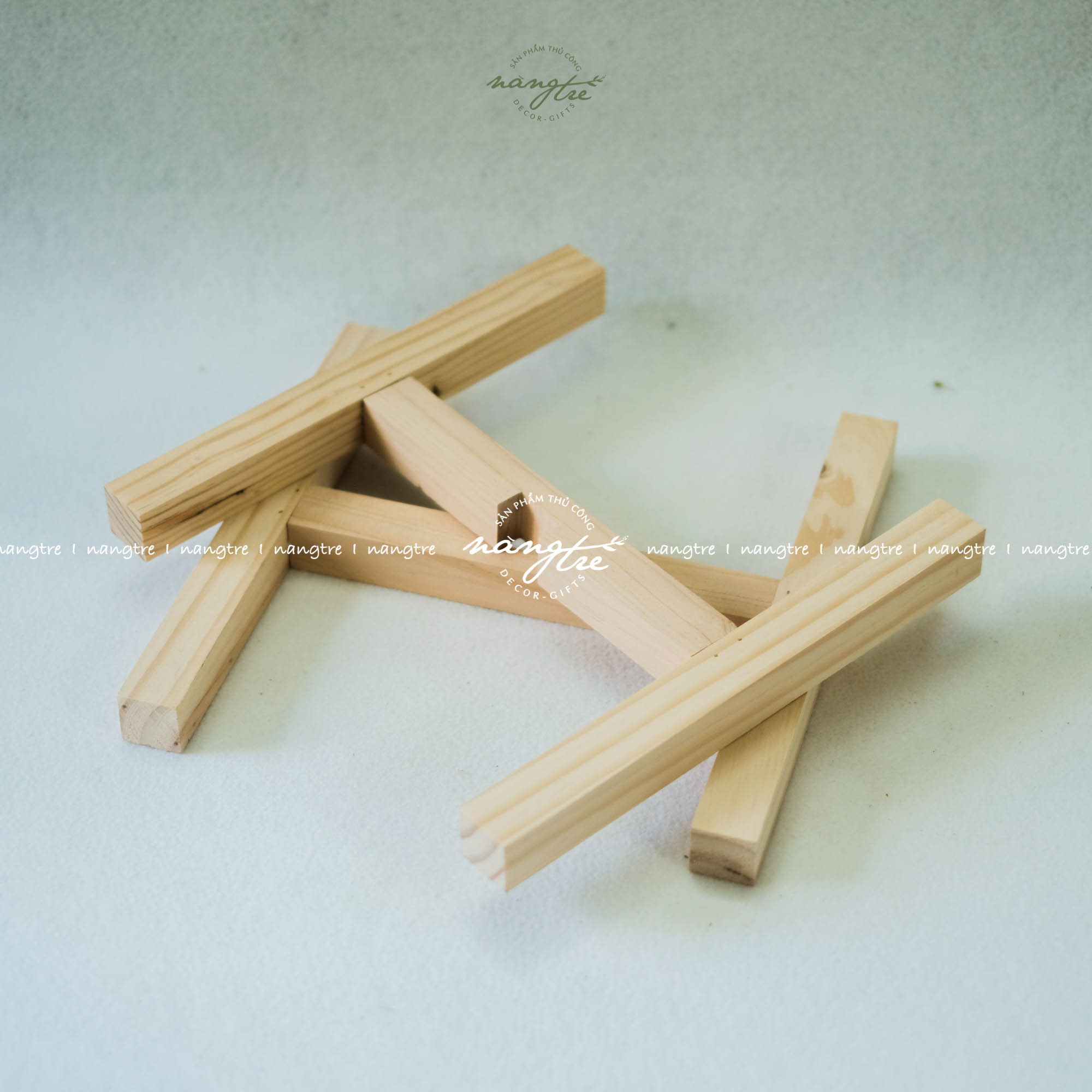 [HCM]Đôn gỗ Kệ gỗ để chậu cây giá gỗ