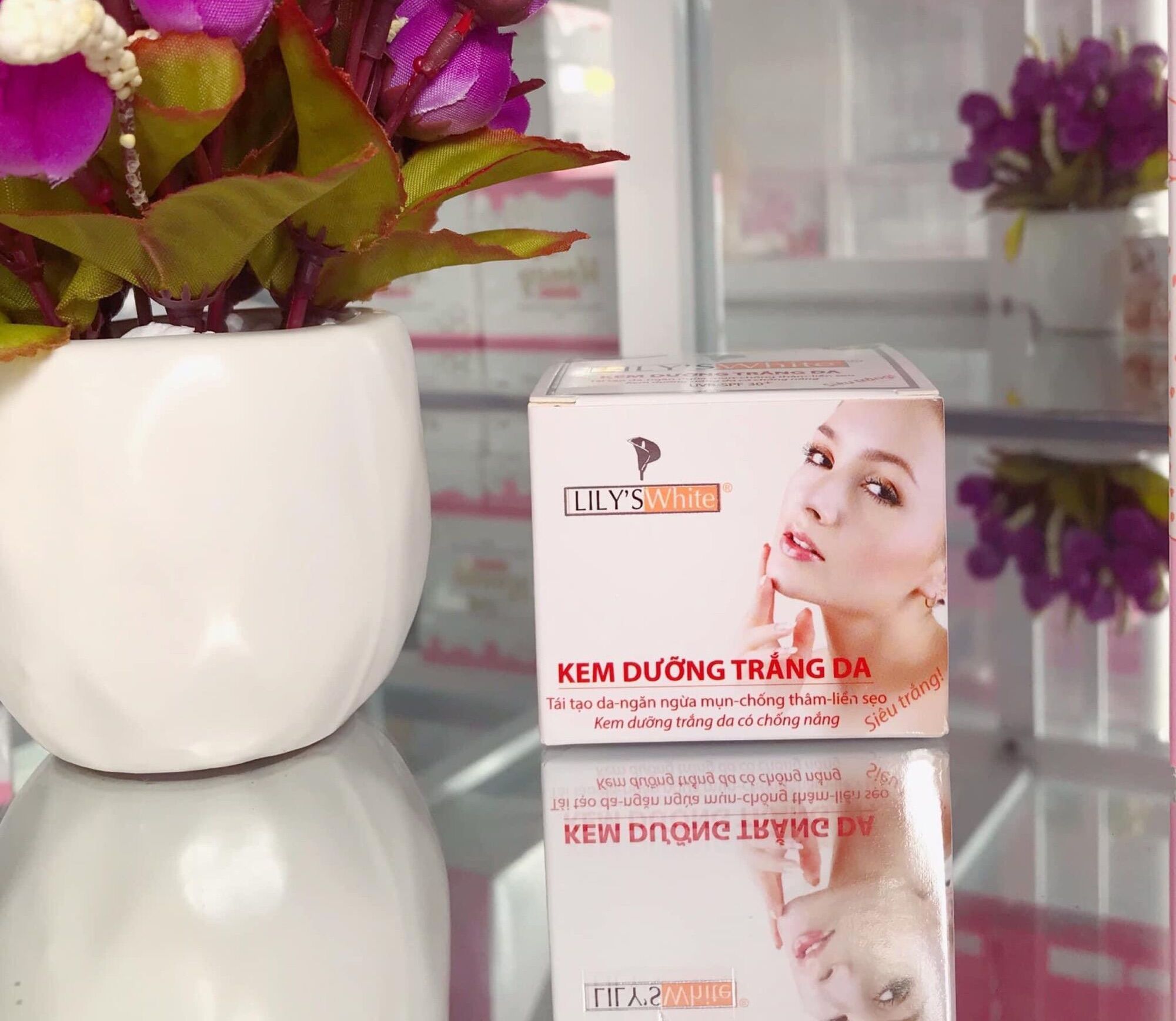Kem dưỡng siêu trắng da Lily’s White 8g