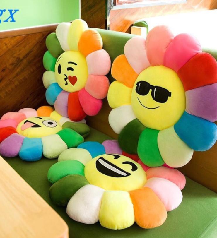 Gối tựa lưng hình bông hoa