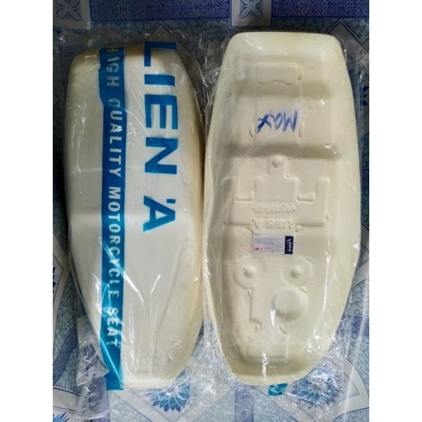 Mút nệm yên xe max iii