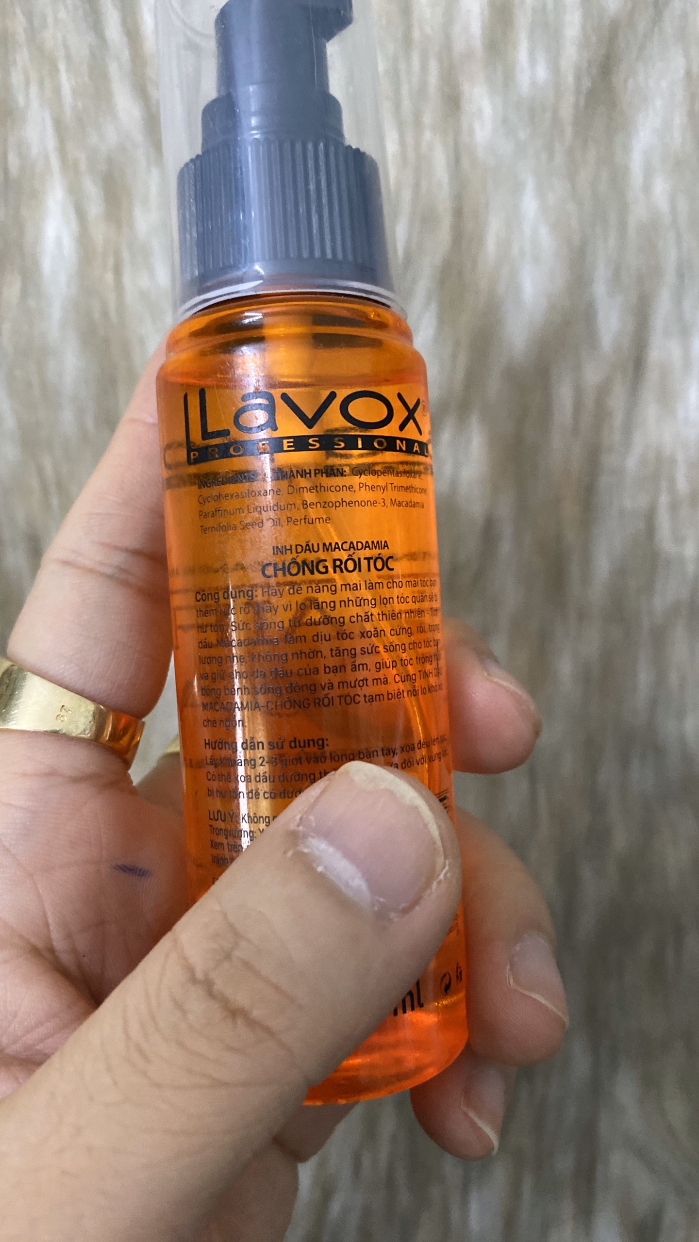 Dầu dưỡng tóc uốn Lavox