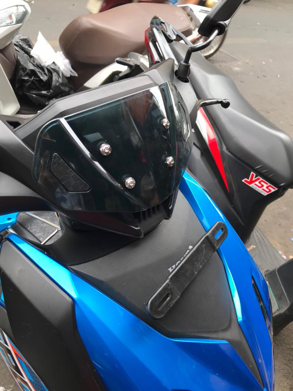 Ốp đầu zhipat ex 2010 ( mọi xe )