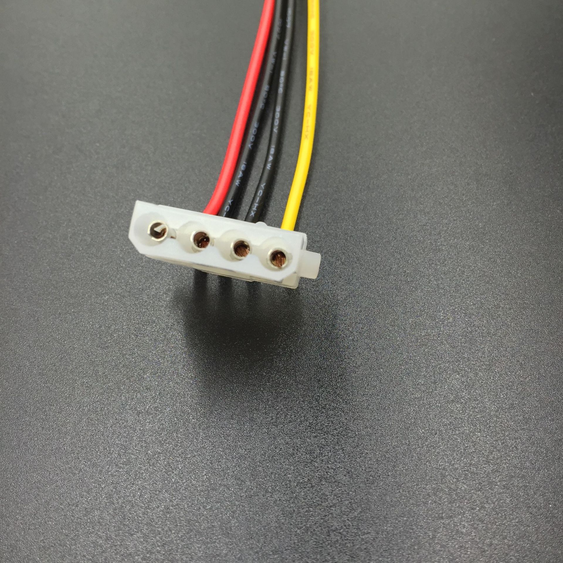 Cáp chuyển nguồn SATA ra ATA