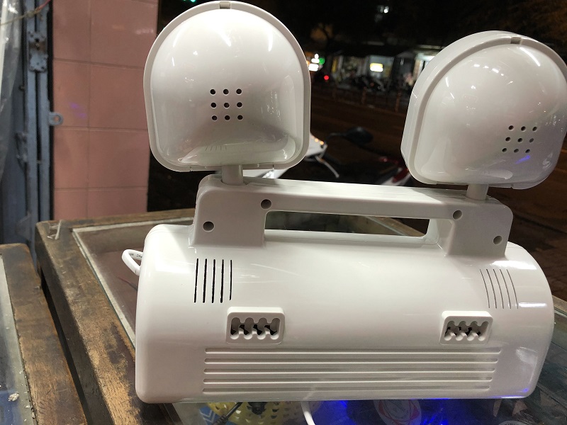ĐÈN SẠC CHIẾU SÁNG KENTOM KT-402