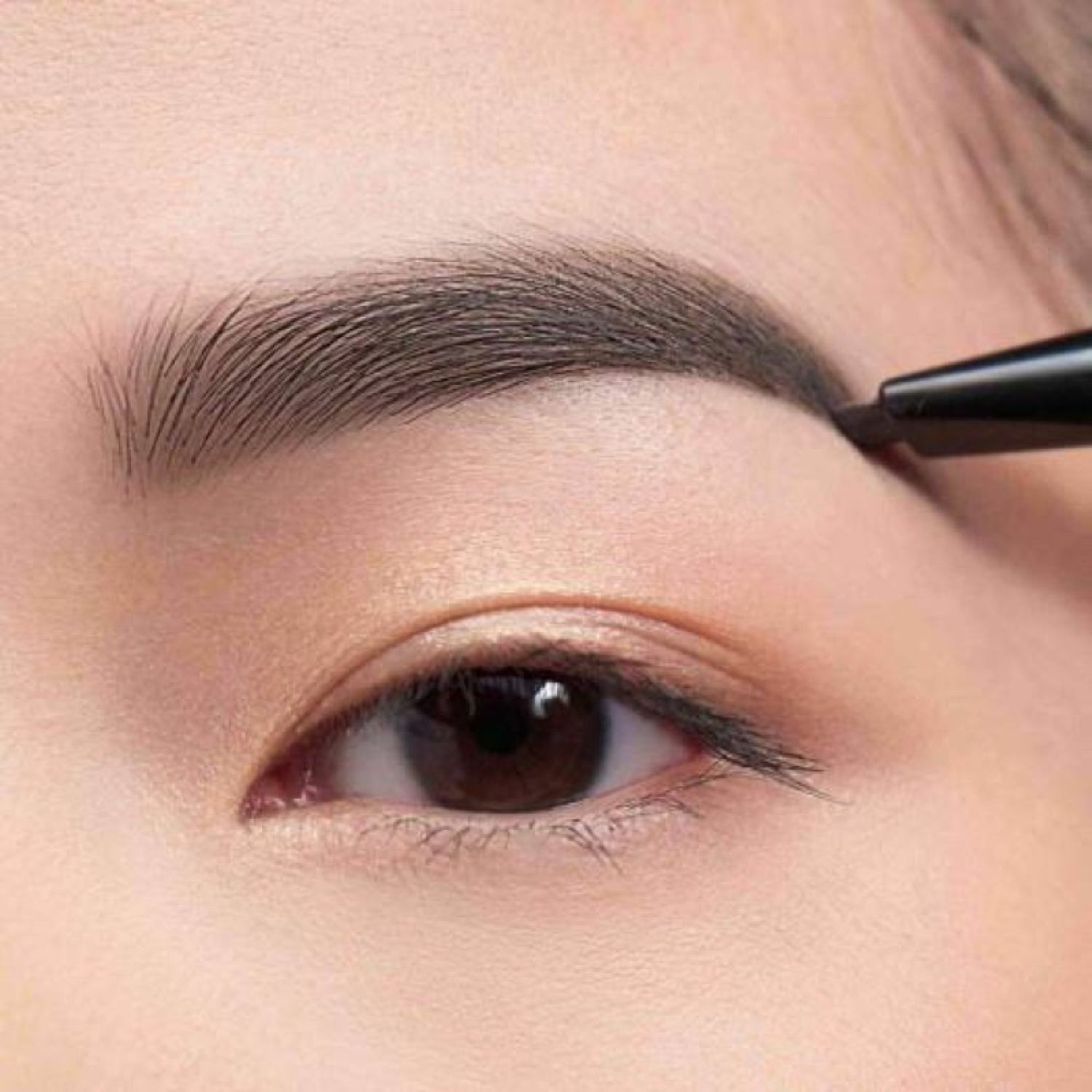 Chì Kẻ Mày Anastasia Beverly Hills Brow Definer