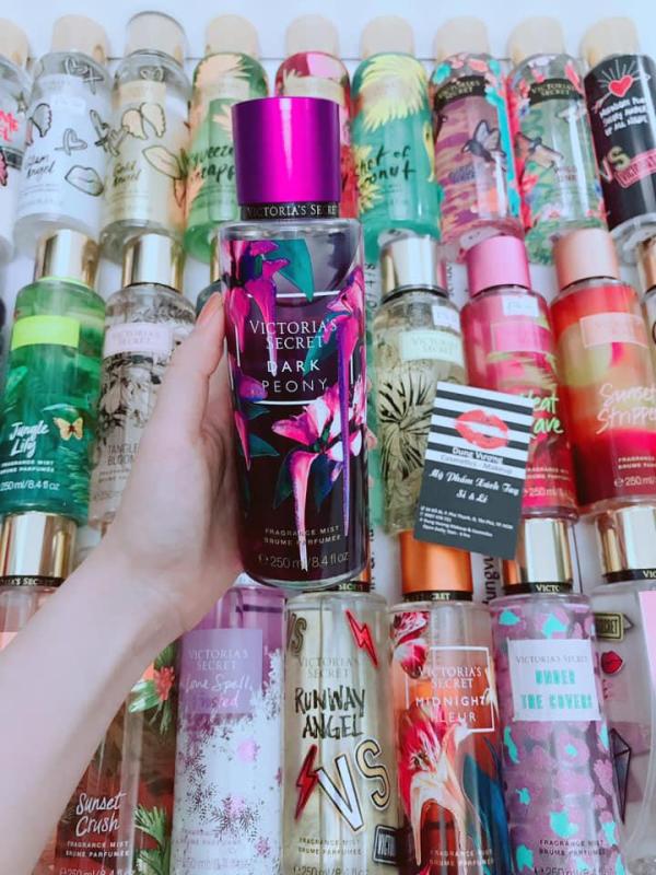 XỊT THƠM VICTORIAS SECRET DARK PEONY