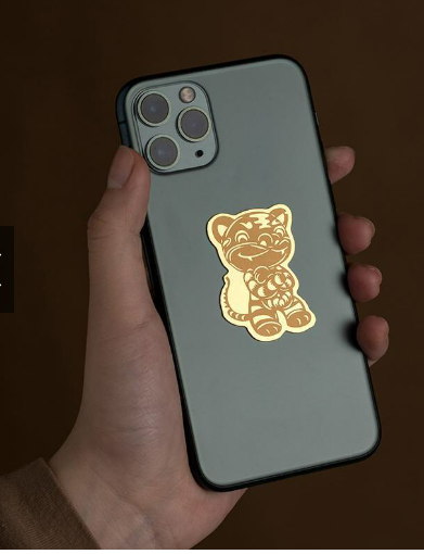 Miếng dán 12 con giáp dán mặt sau điện thoại