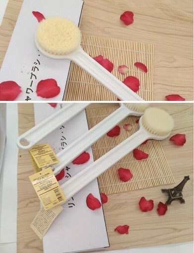 Bàn chải cọ lưng Muji cán dài