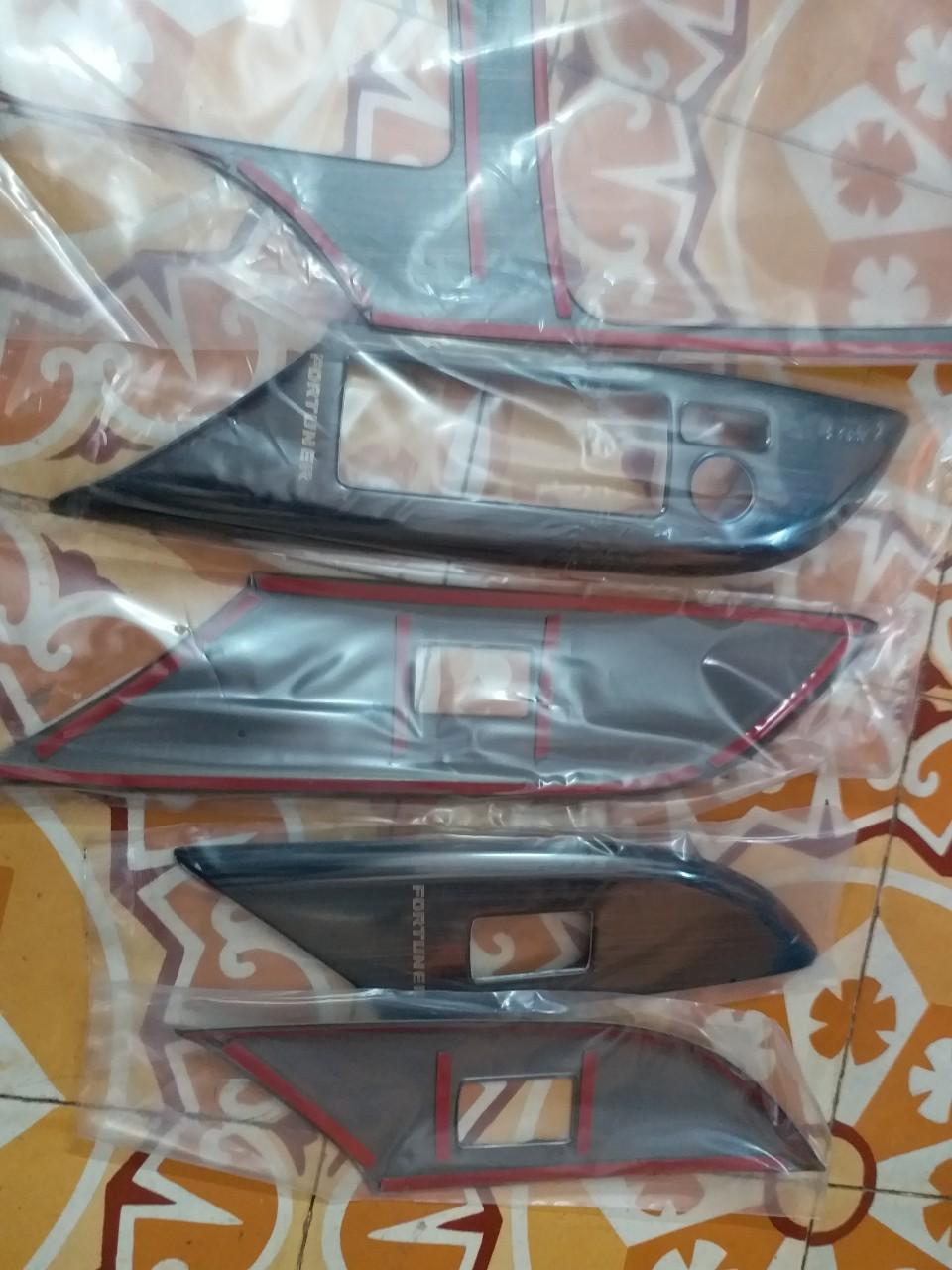 Bộ ốp nội thất 5 chi tiết vân titan xe Toyota Fortuner 2017 đến 2021,2022 dùng cho số tự động