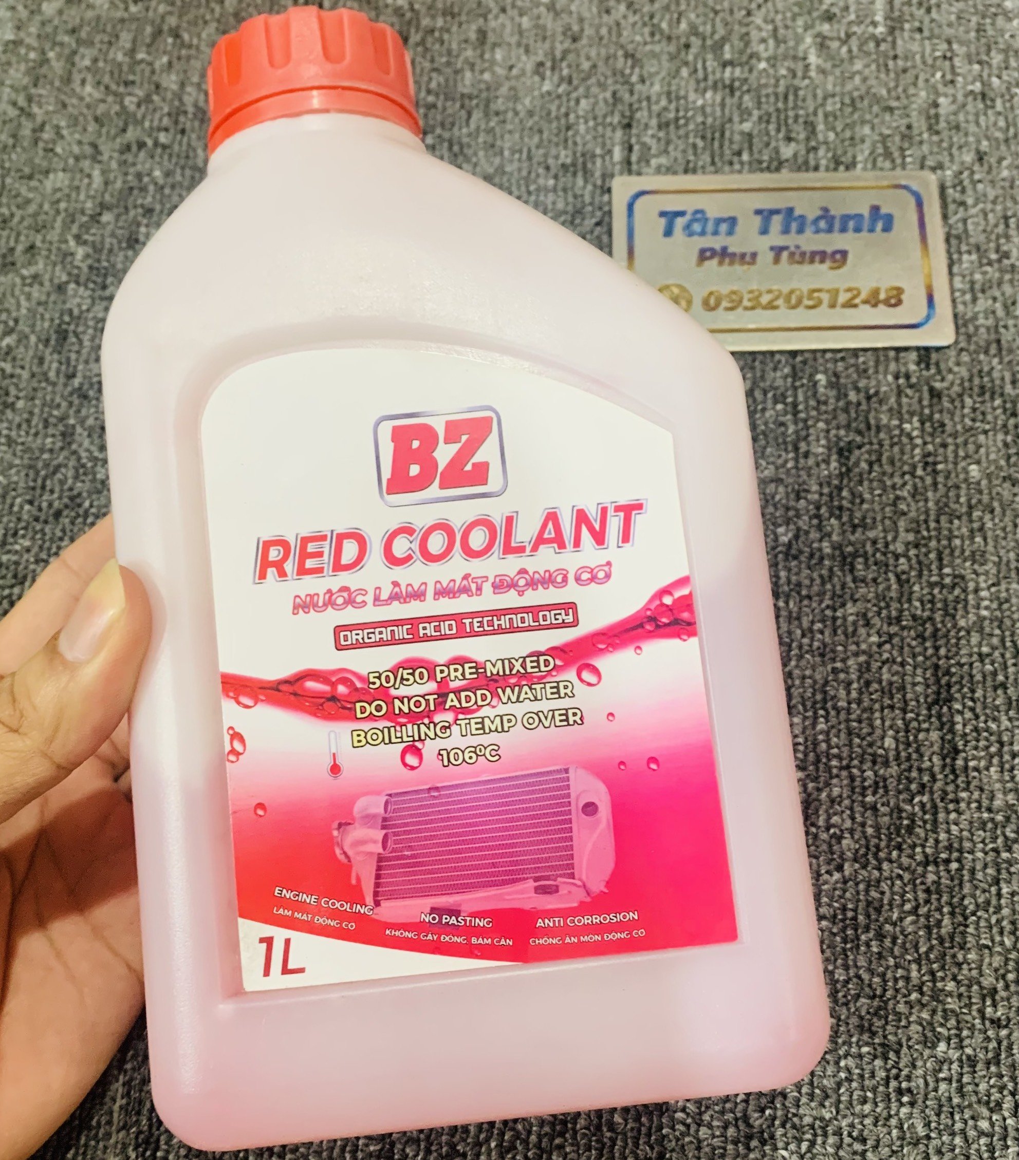Nước làm mát động cơ BZ 1L ( 1chai)