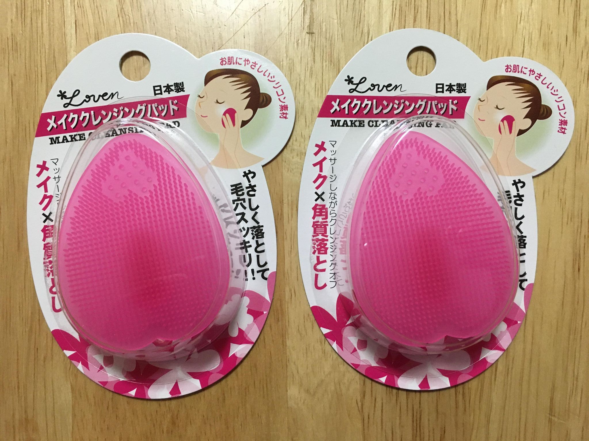 Miếng Rửa Mặt Silicon Nhật Bản - Loven Making Cleansing Pad Nhật Bản