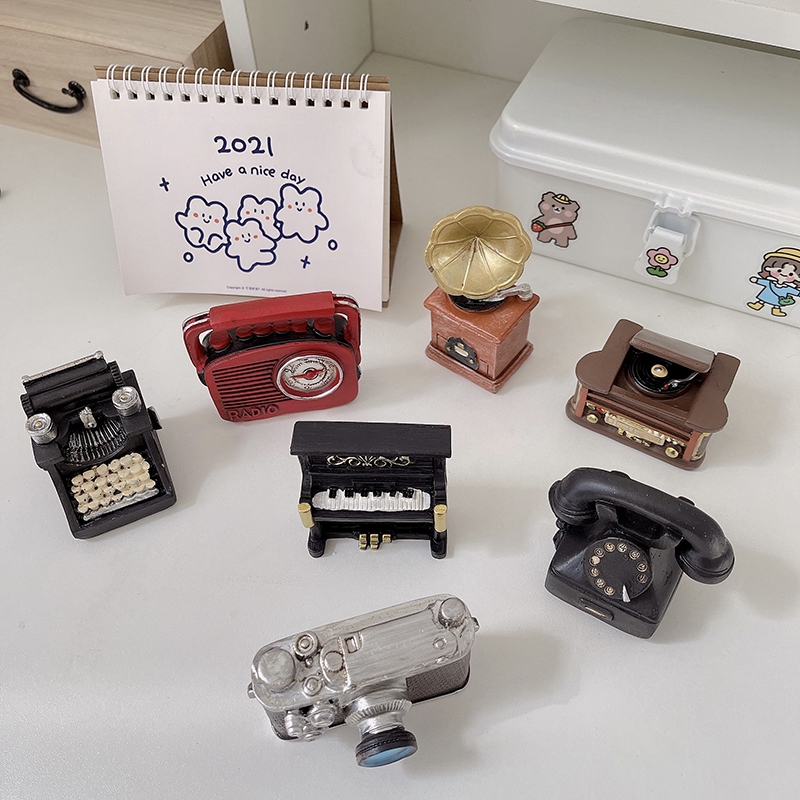 Mô Hình Máy Ảnh Để Bàn Dùng Trang Trí Phong Cách Retro