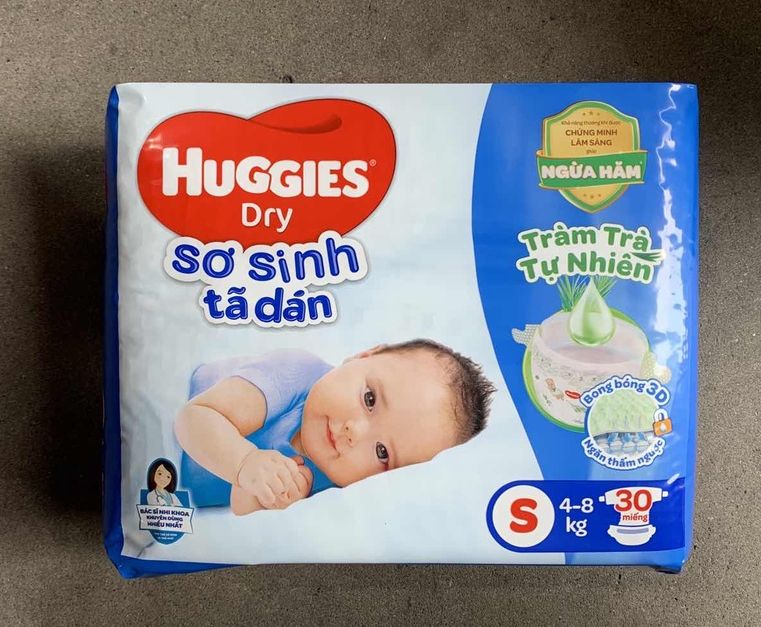TÃ DÁN HUGGIES NB38/S30/M26/L23