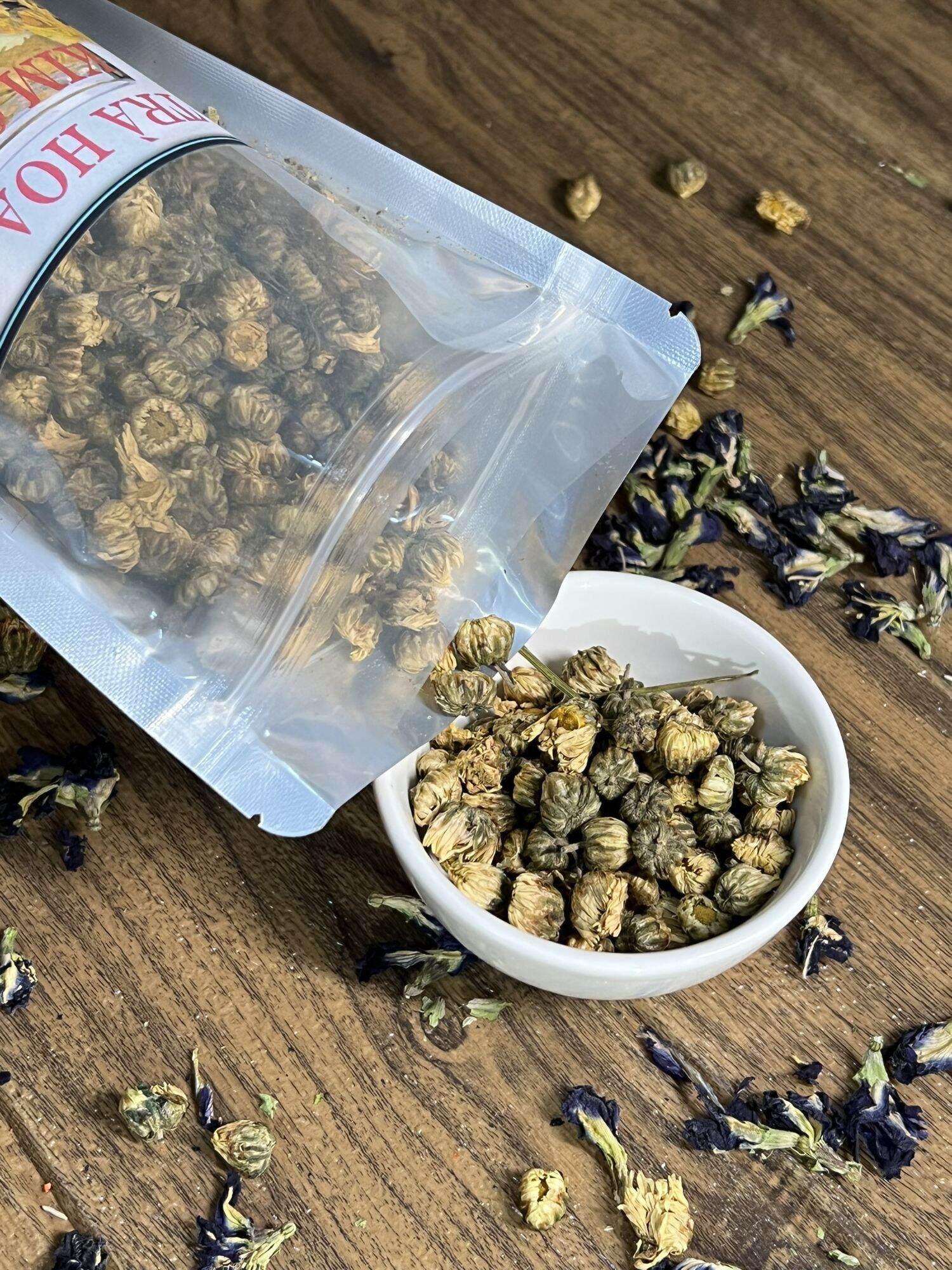 trà hoa cúc kim cương khô Đà Lạt- date luôn mới