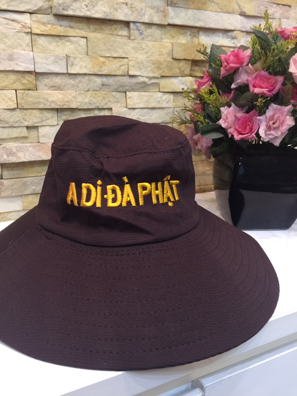 MŨ PHẬT TỬ ĐI LỄ CHÙA THÊU CHỮ A DI ĐÀ PHẬT