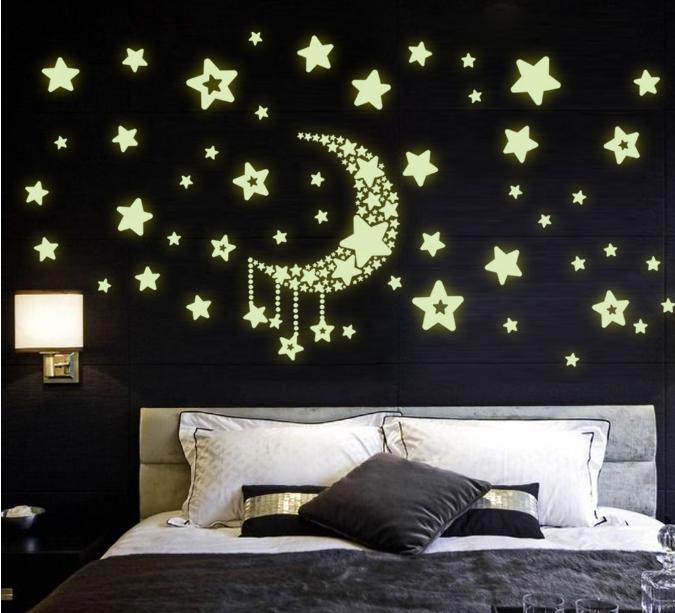 Decal trang trí Trăng Sao - Dạ Quang