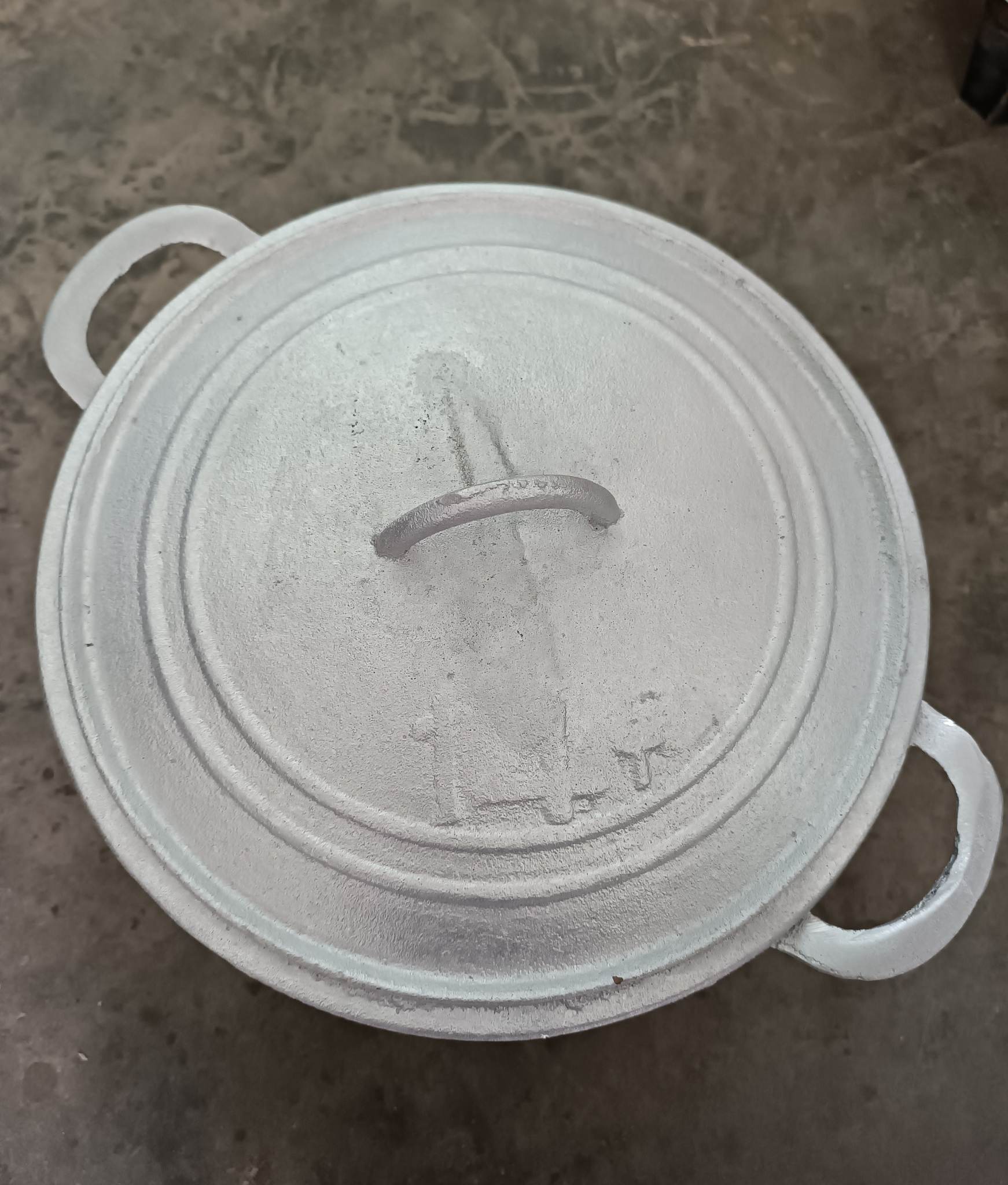 Nồi Gang đúc thủ công truyền thống