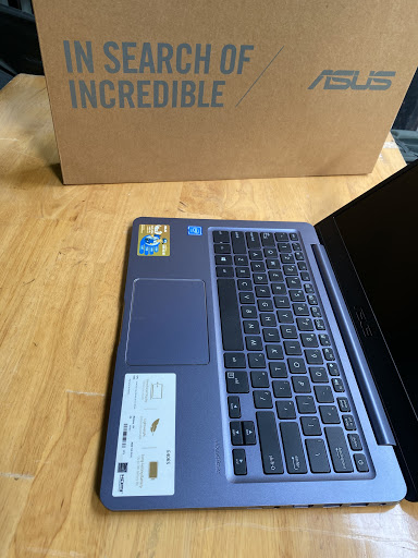Asus E203M Celeron N3060 Ram 2GB SSD 32G 11.6inch