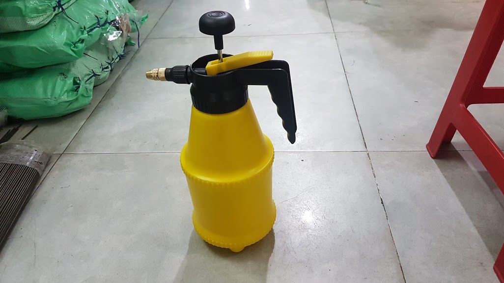 [HCM]Bình xịt tưới cây 2 lít DUDACO
