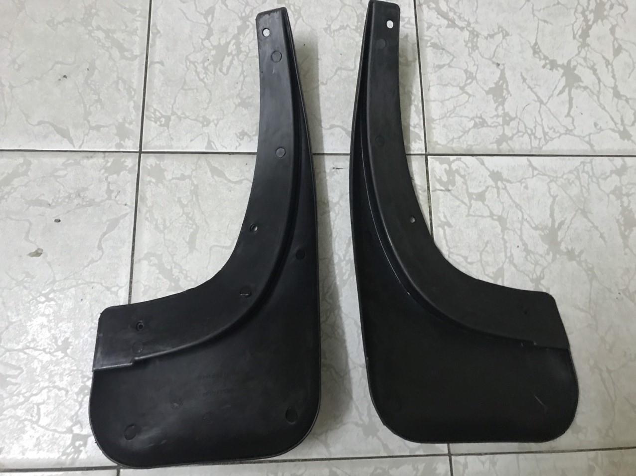 Bộ chắn bùn bánh xe Fiat Albea
