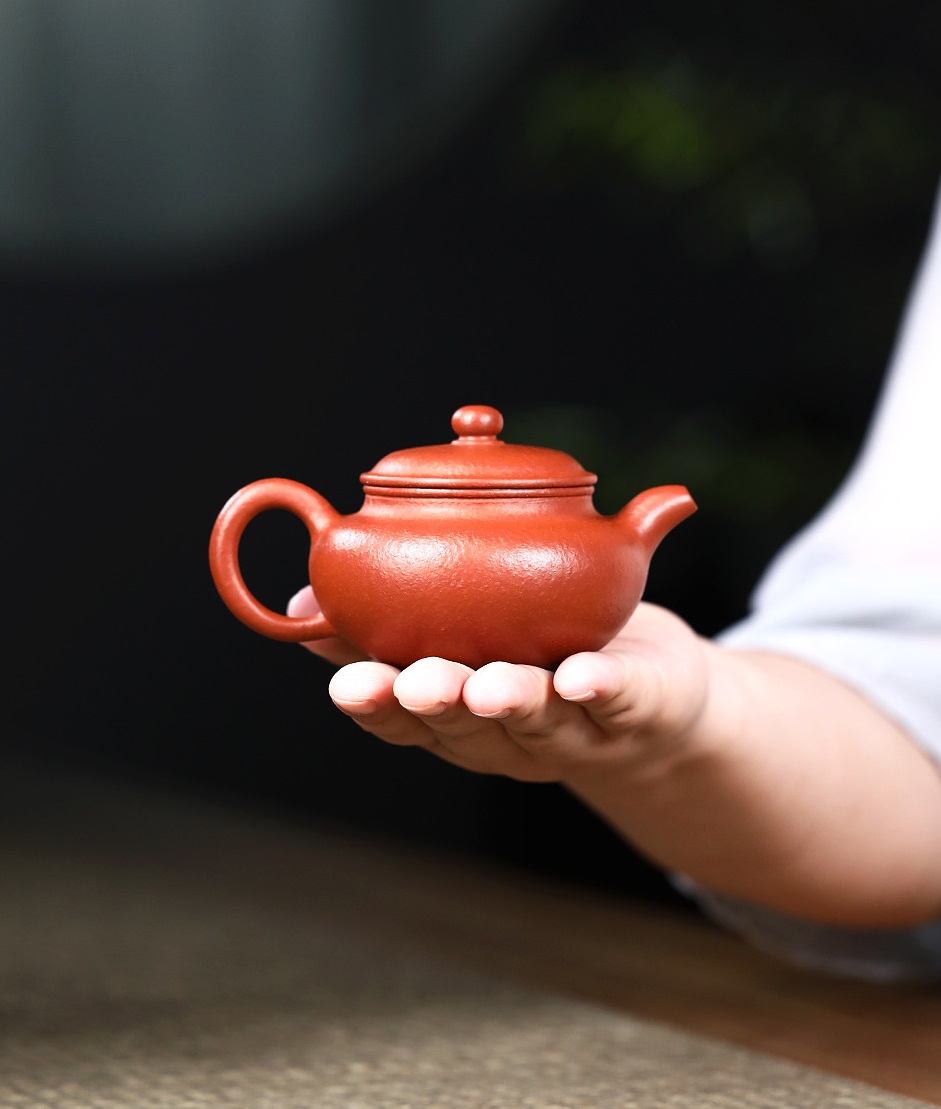 Ấm Tử Sa Nghi Hưng Phỏng Cổ 130 ml (Ngư Tử Chu Nê)
