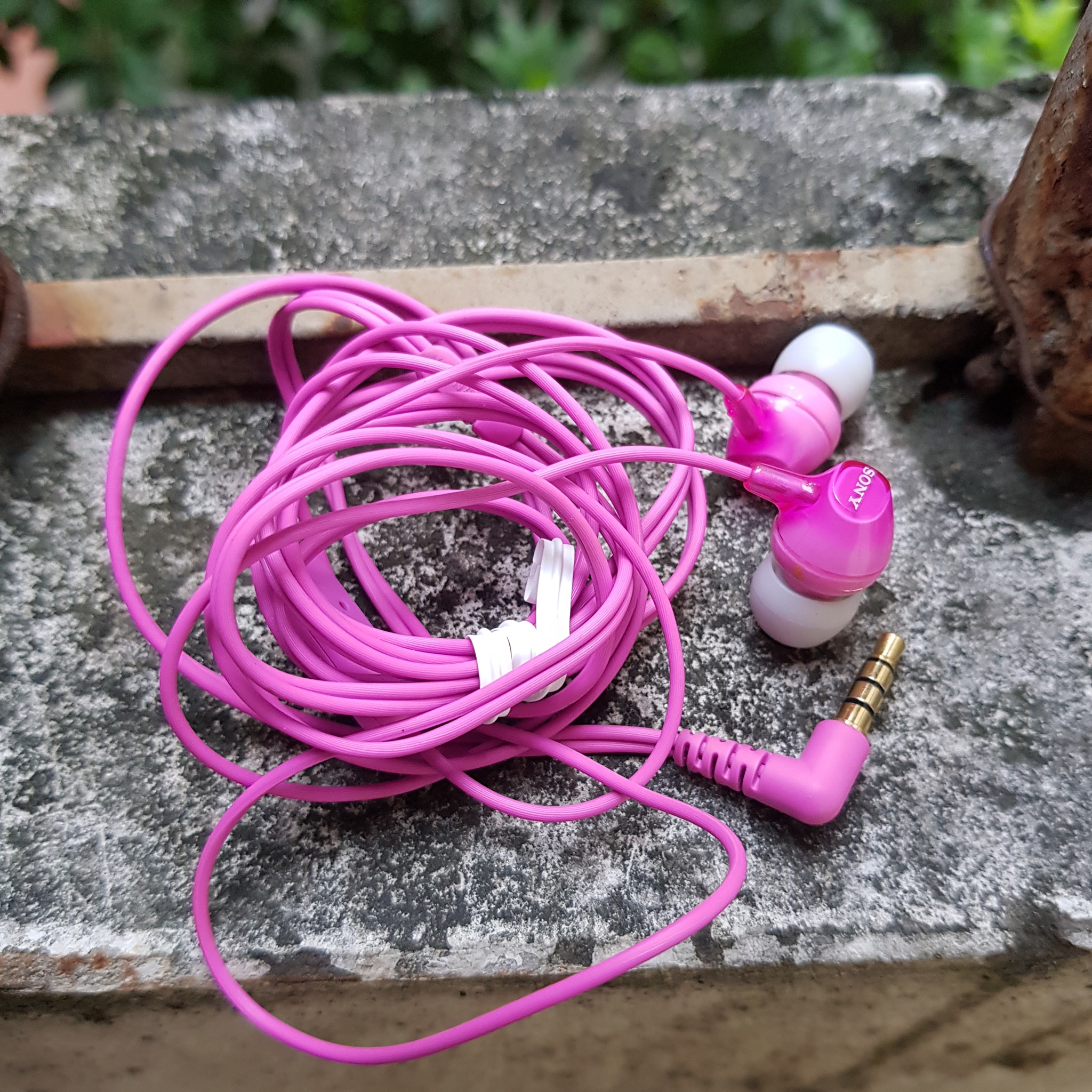 Tai nghe Sony MDR-EX15 có MIC (nobox)