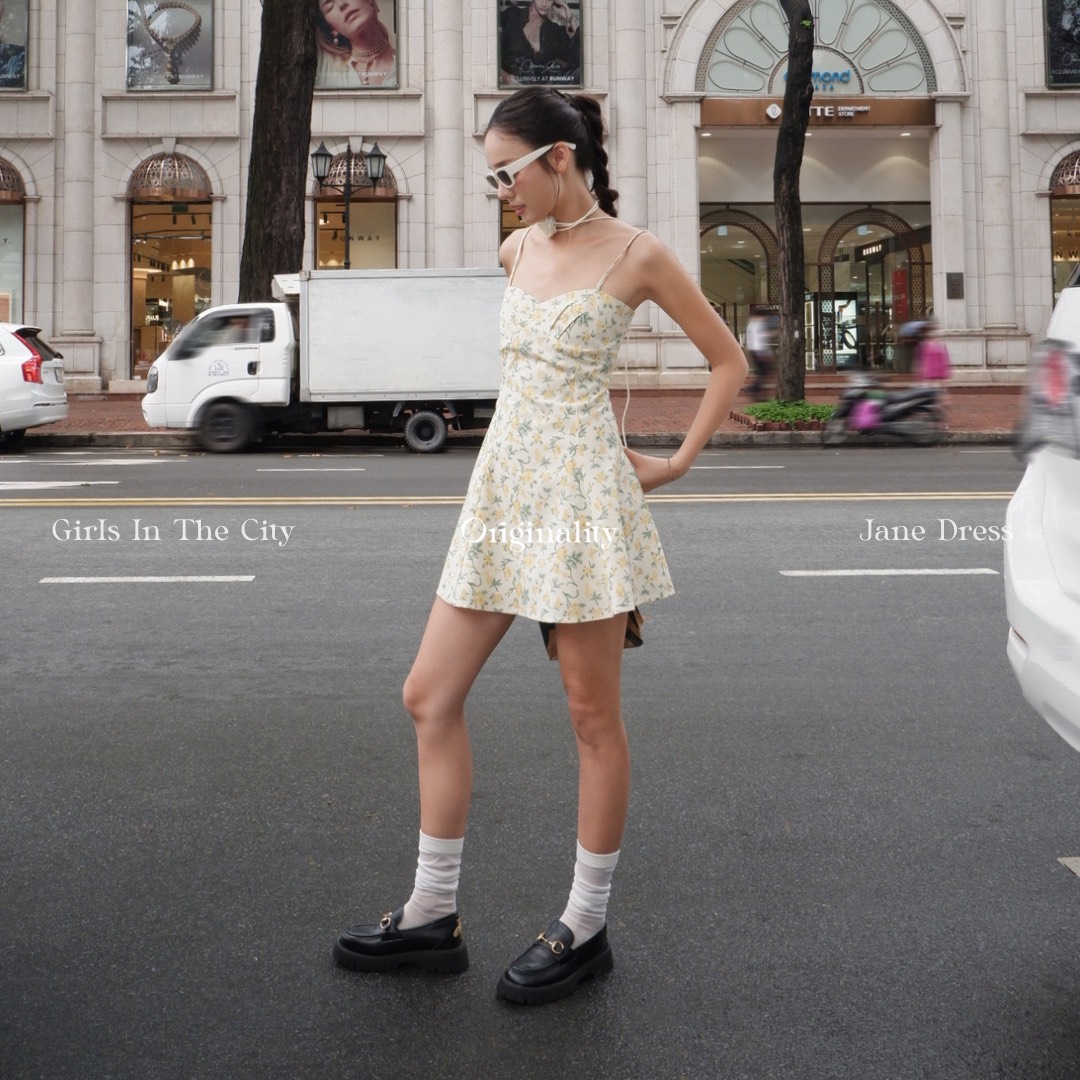 ORIGINALITY - ĐẦM MINI HAI DÂY HOA VÀNG - JANE DRESS