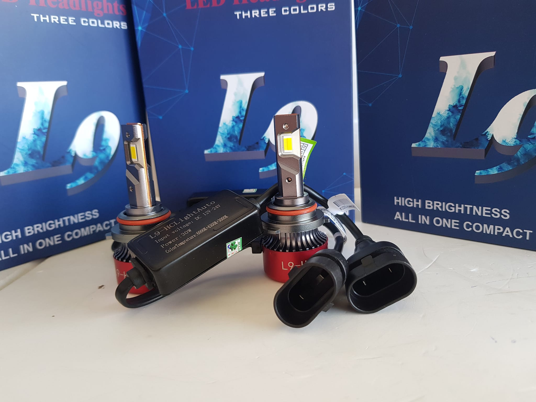 Led L9 3 màu lắp OTO Xe Máy