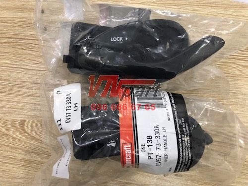 Tay Mở Cửa Trong Đen Ford Escape EV5773330A