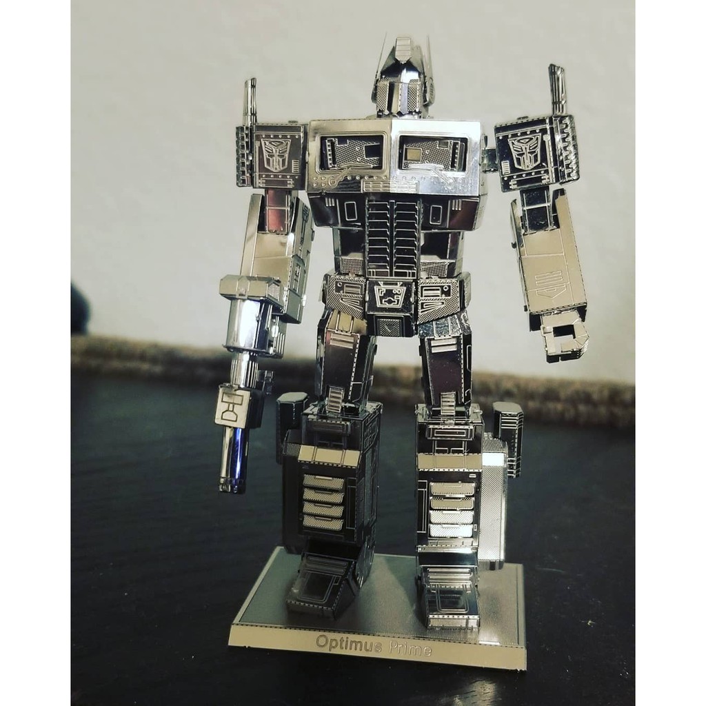 Mô hình 3D kim loại lắp ráp Optimus Prime [Chưa lắp]