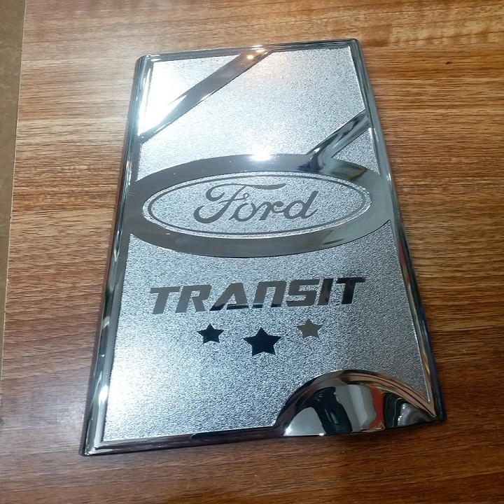 Ốp nắp bình xăng mạ crom xe Ford Transit 2014-2019
